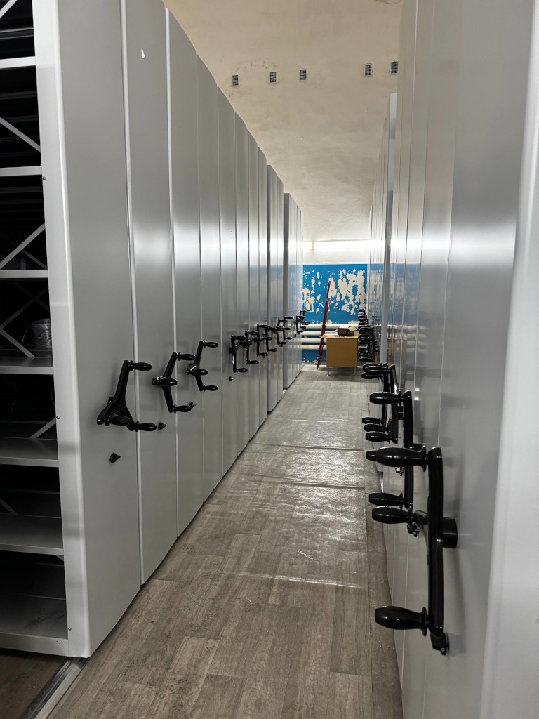 стеллажи для медицинских документов